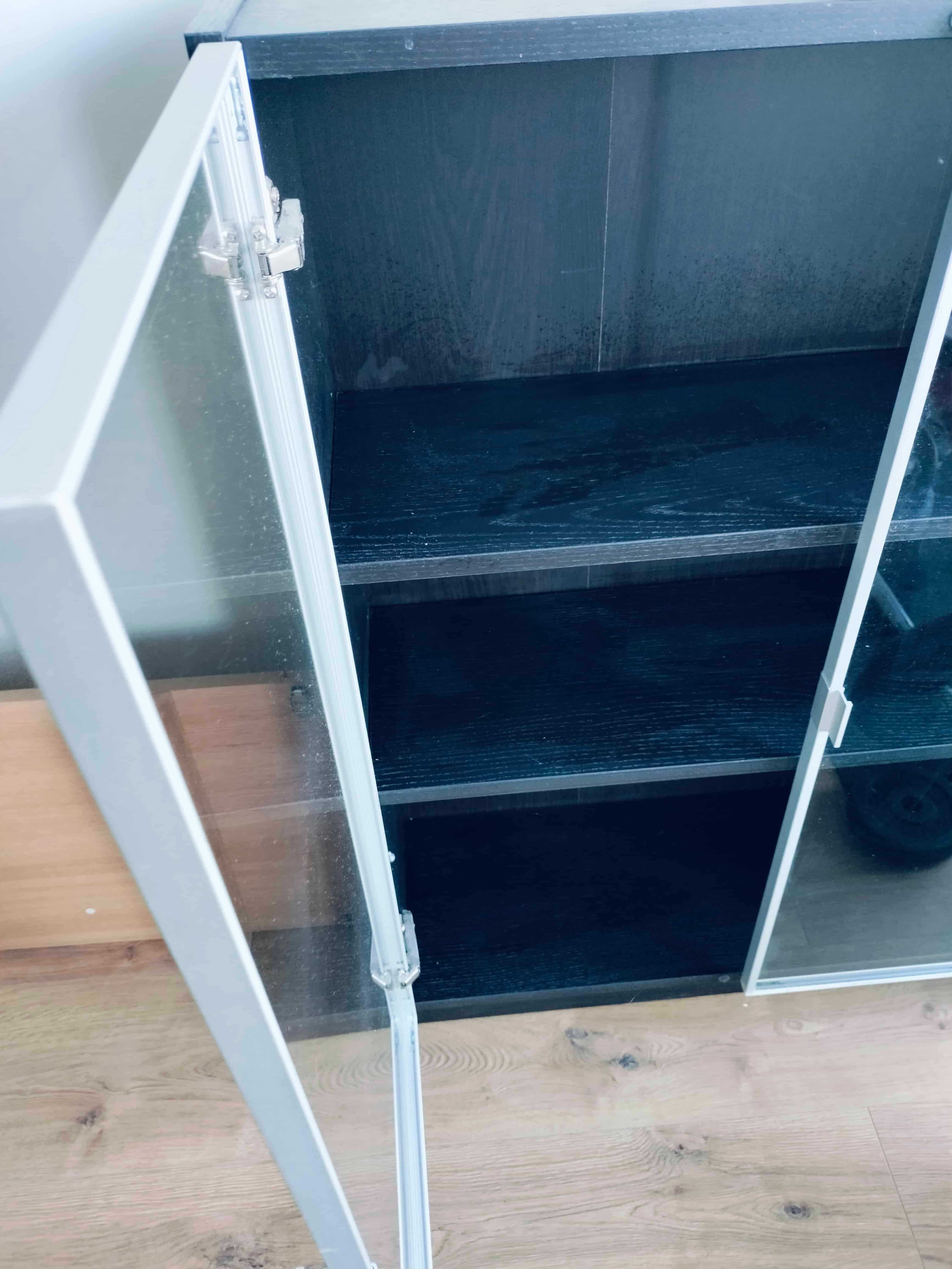 Gablotka ikea Billy Oxberg 80 x 106 cm x 30 cm czarna - stan dobry