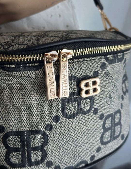 Torebka nerka damska