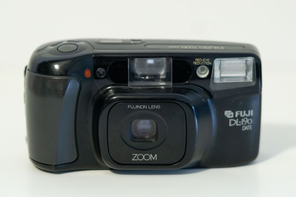 Fuji DL 190 (DL-190) Zoom Date