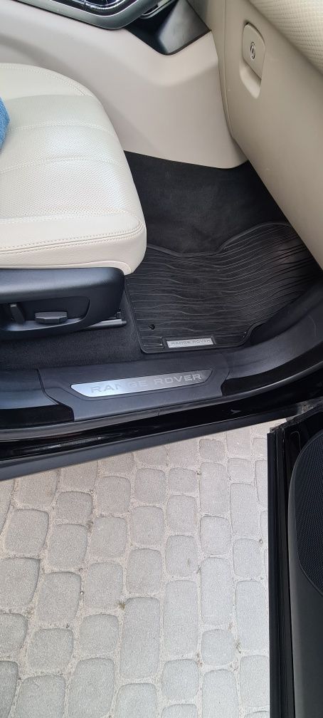 Land Rover Rangre Rover Velar