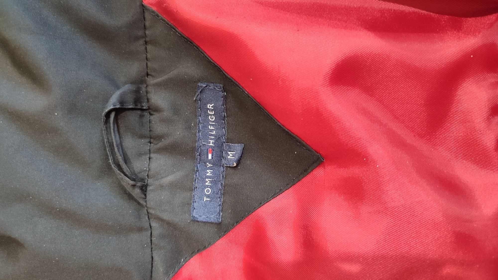 Куртка пуховик на пуху черный TOMMY HILFIGER, размер 44-46, М