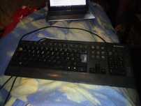 teclado . . . .     .