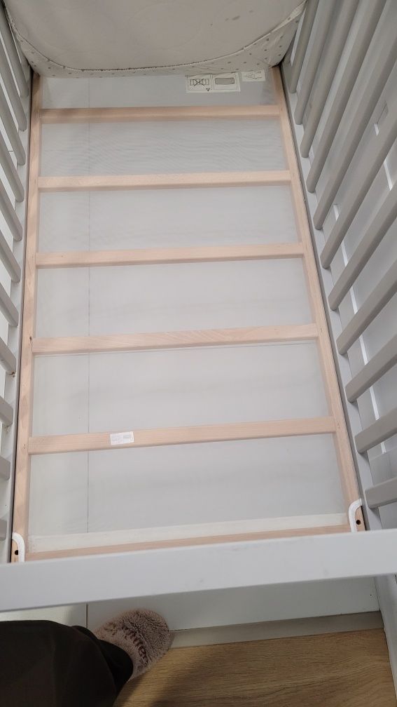 Łóżeczko Ikea Sundvik  jasno szare z materacem BDB