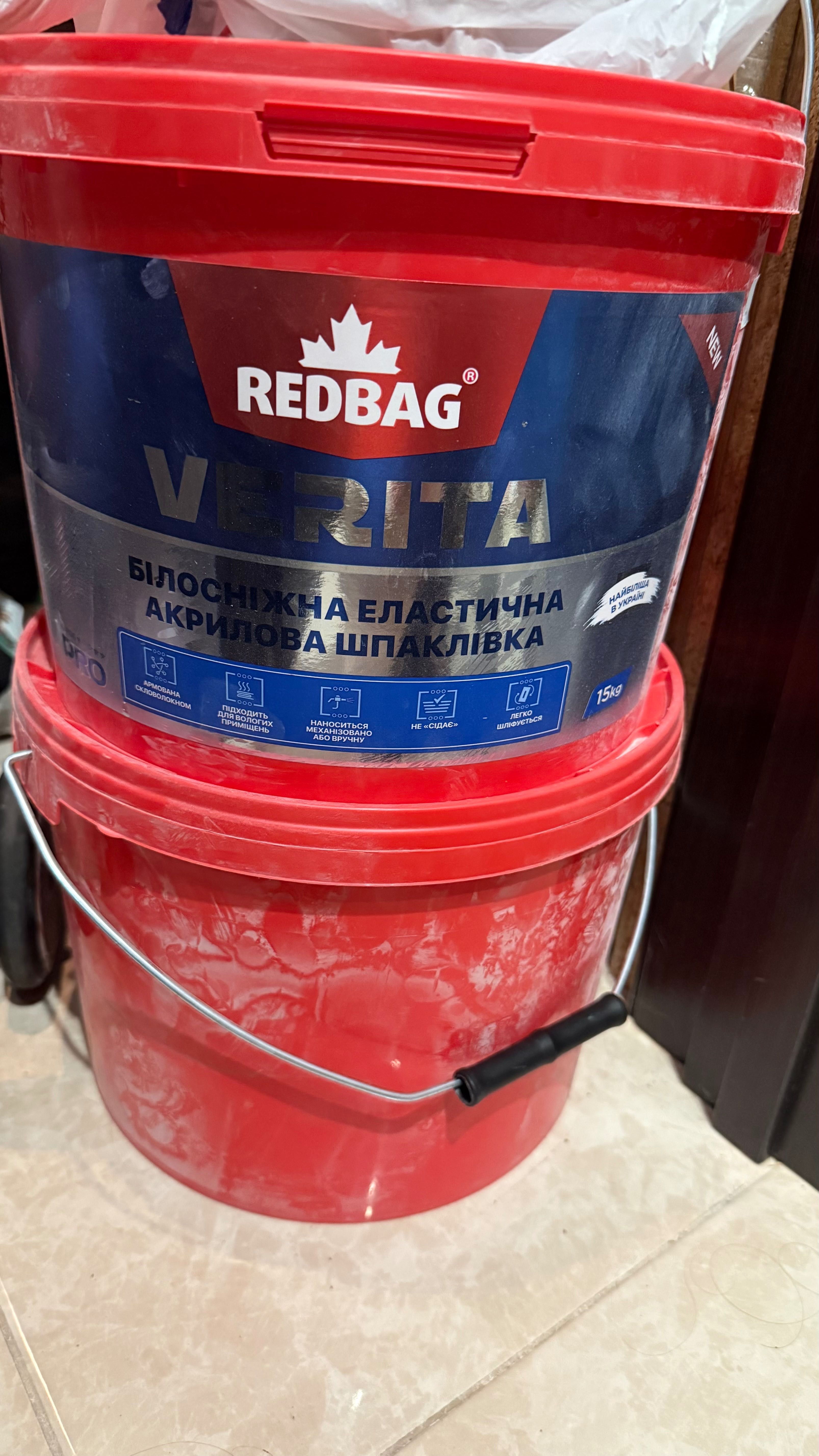 Шпаклівка акрилова еластична білосніжна VERITA RED BAG 15 кг
