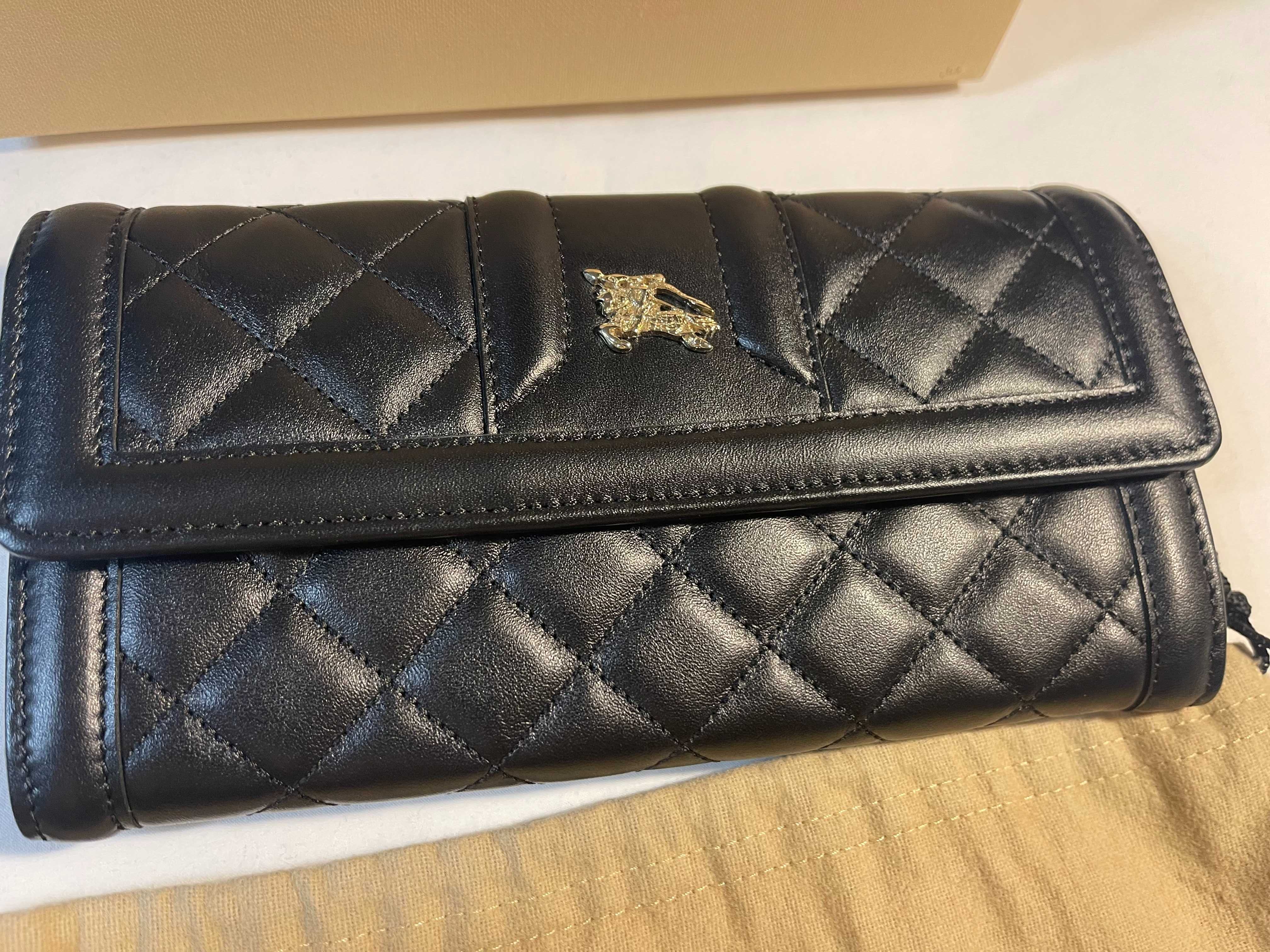 Burberry | Carteira em pele verdadeira | cor preta | Nova