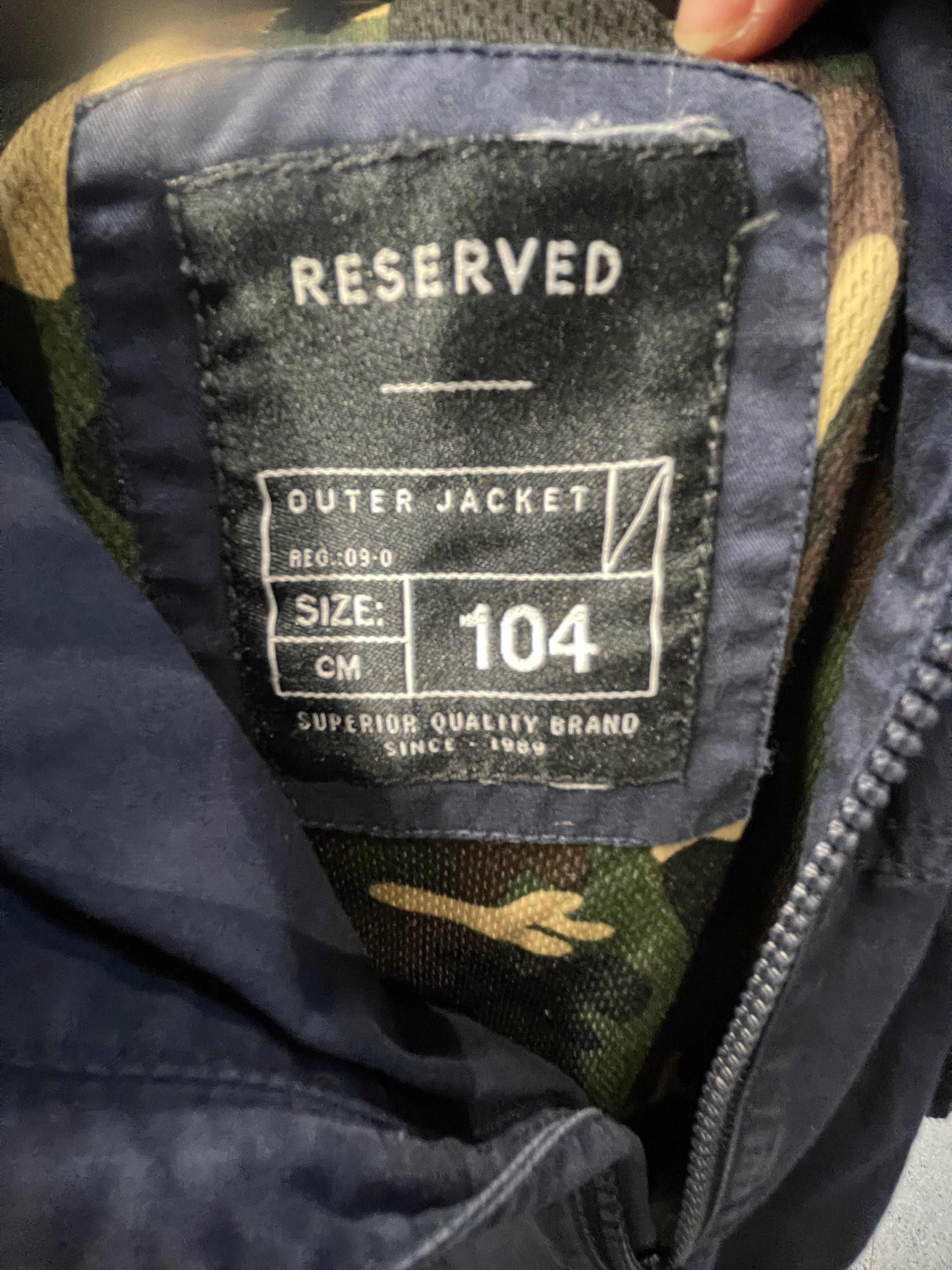 Parka reserved r 104