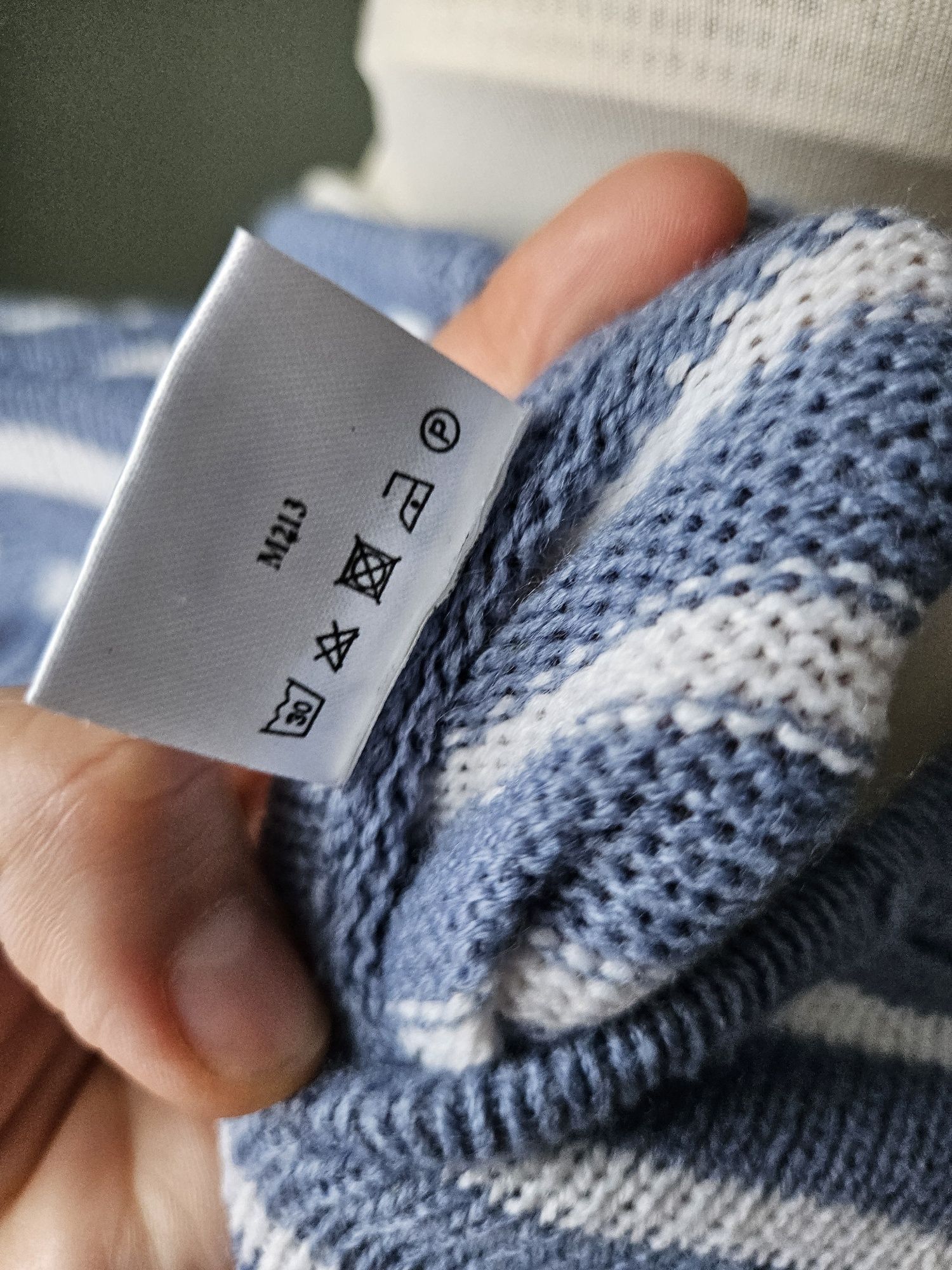 Bluzka sweterkowa w paski – 2w1 niebiesko biala krotki rękaw casual S/