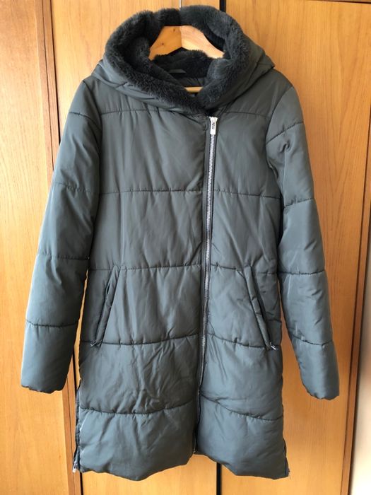 куртка пальто зимнее женское, размер М, Pull & Bear
