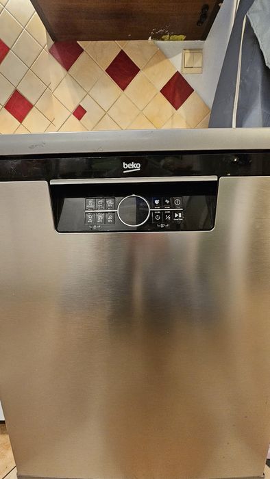 Zmywarka Beko wolnostojąca rok gwarancji BDFN26530X