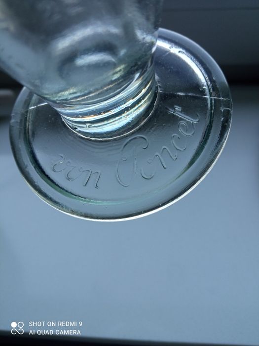 Stara szklana miarka syg.