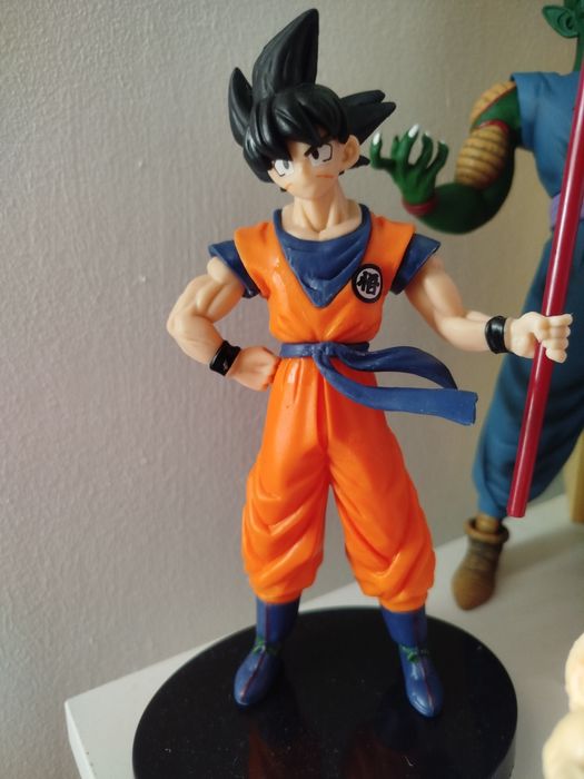 Son Goku figura 22cm