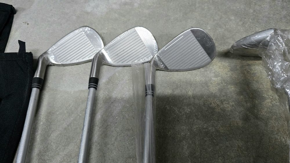 Tacos de golfe novos