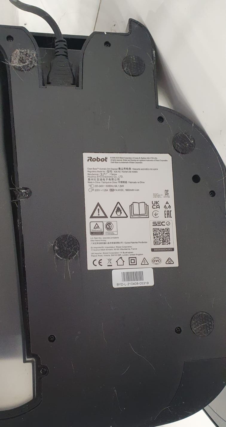 Sprzedam iRobot Roomba i3+ ze stacją Clean Base plus WiFi