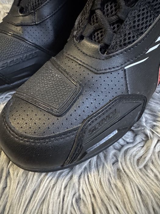 Мотоботинки  Scoyco
