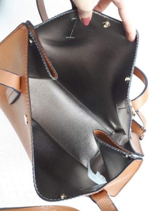 Torebka shoperka GUESS Brązowa 2w1 kosmetyczka torba
