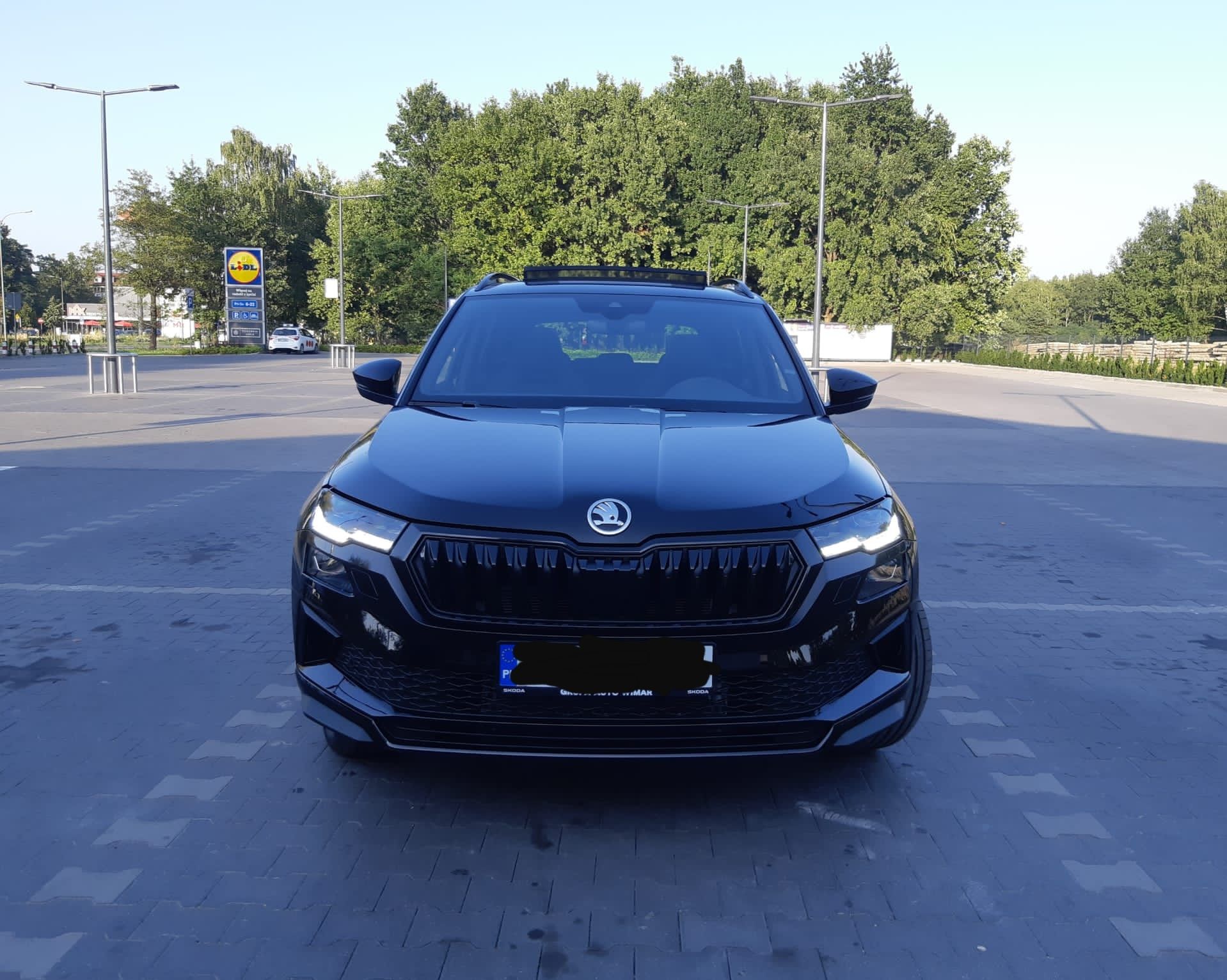 Cesja  leasingu BEZ ODSTĘPNEGO  Skoda Karoq Sportline 1.5