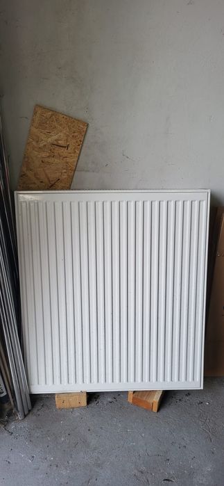 Grzejnik biały duży