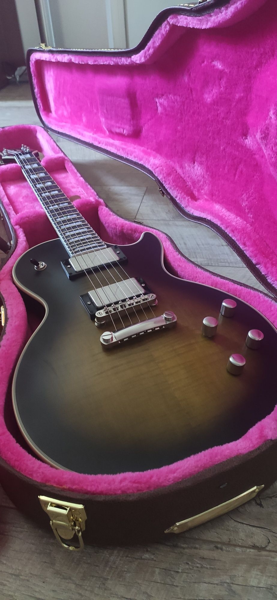 Epiphone Les Paul Prophecy Olive Tiger + case