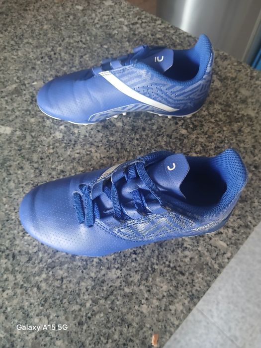 Chuteiras criança tamanho 28