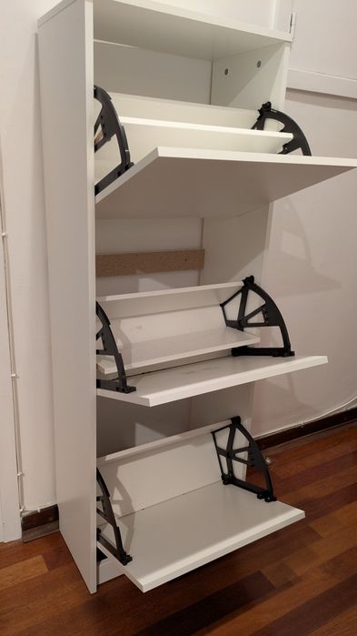 Sapateira IKEA BISSA — 3 compartimentos