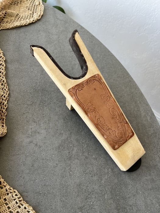 Аксессуар для снимания ковбойских сапог