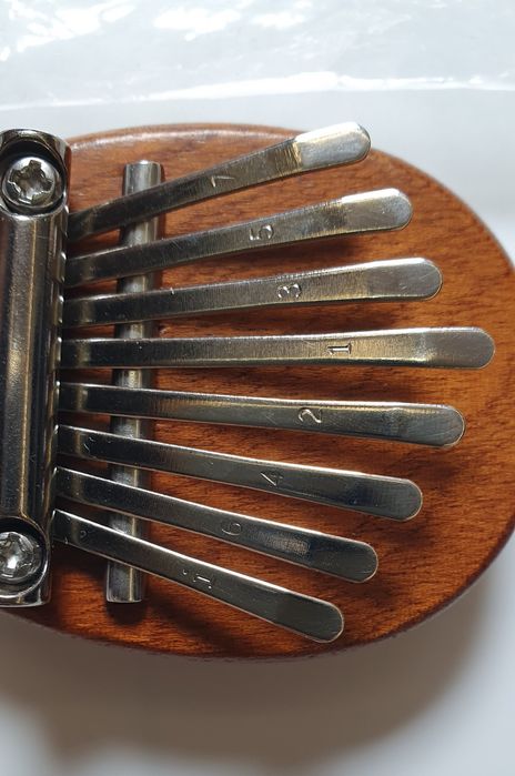 Kalimba mini instrument muzyczny
