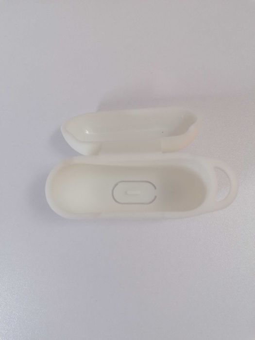 Bolsa phones wireless branca com abertura carregador portes incluidos