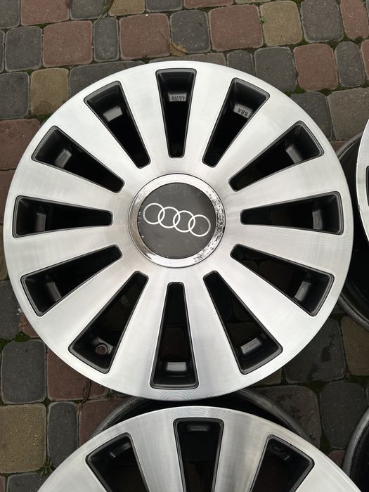 R18 5 112 диски Audi в хоролому стані