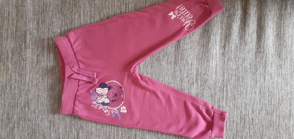Spodenki Myszka Minnie rozmiar 86