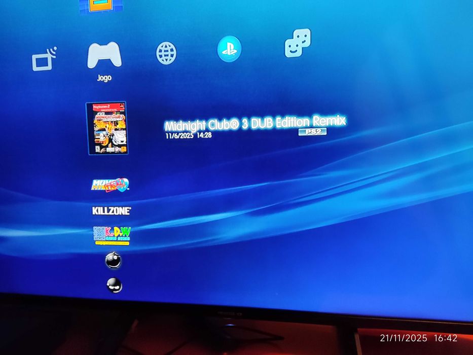 PS3 desbloqueado + comandos e Jogos físicos