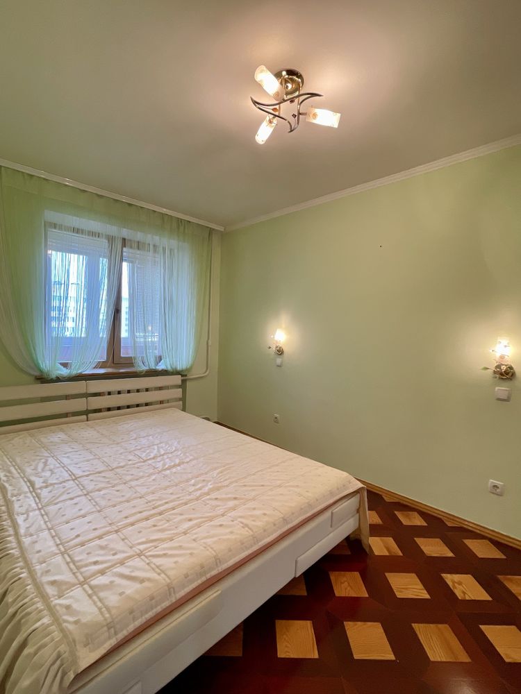 2 кімнатна квартира. Центр. Видова