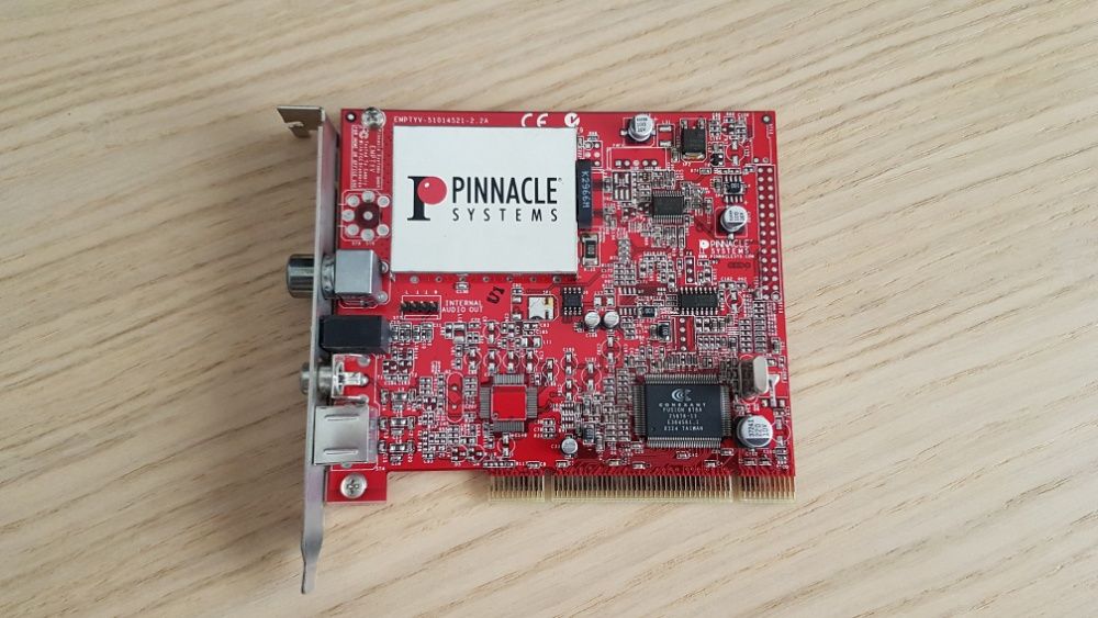 Placa captura TV para PC Pinnacle PCTV