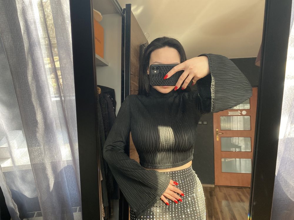 Krótka bluzka crop top z długim rękawem golf golfem obcisła sexy s m l