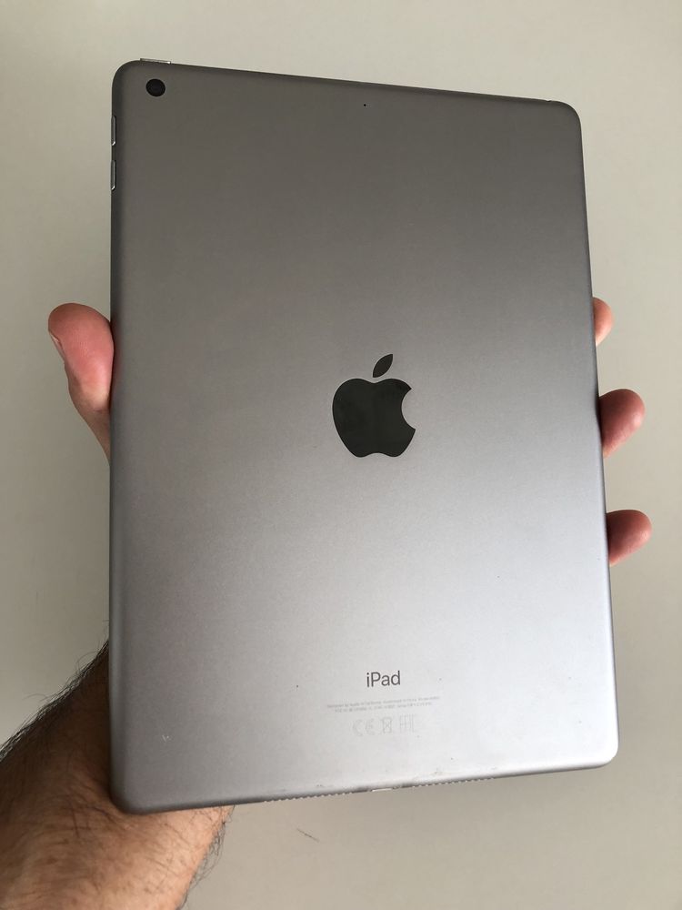 Apple iPad (Wi-Fi)