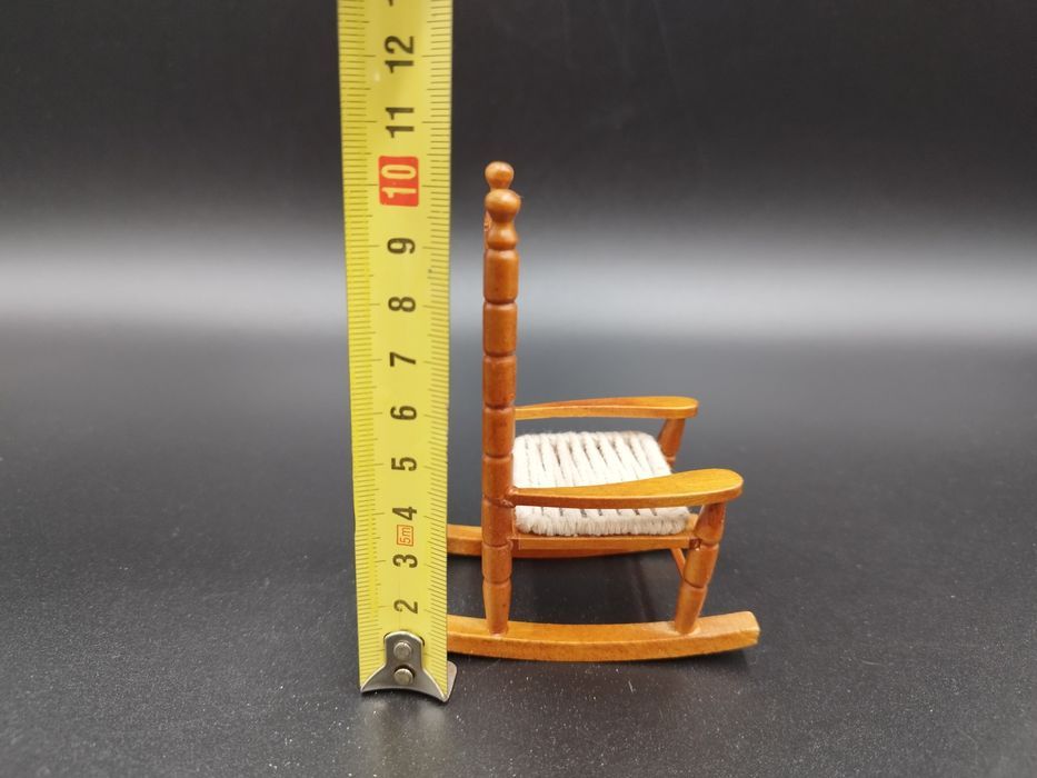 Mini mebelki z serii skala 1:12 fotel bujany