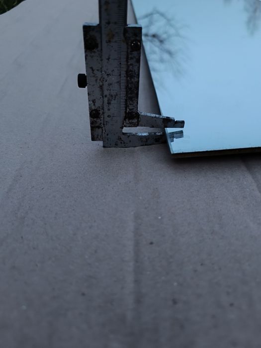 Зеркала міцні грубі