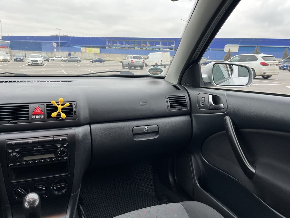 Шкода Октавія Тур 1.6МПІ