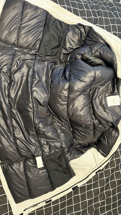 Зимова куртка в гарному стані як нова