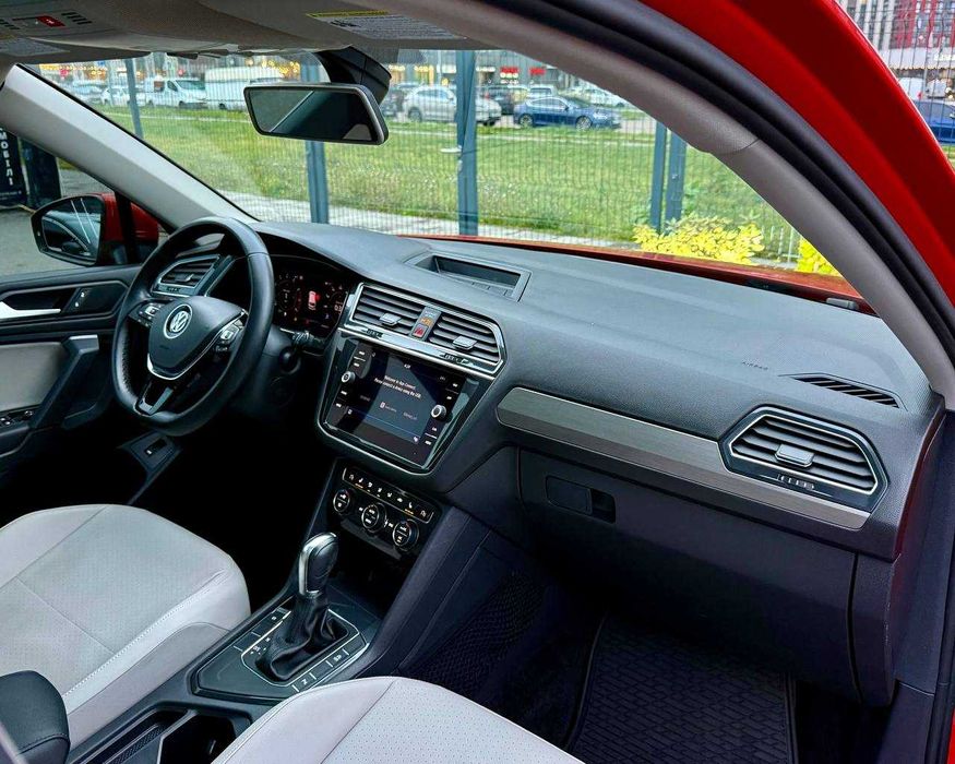 Volkswagen Tiguan SEL