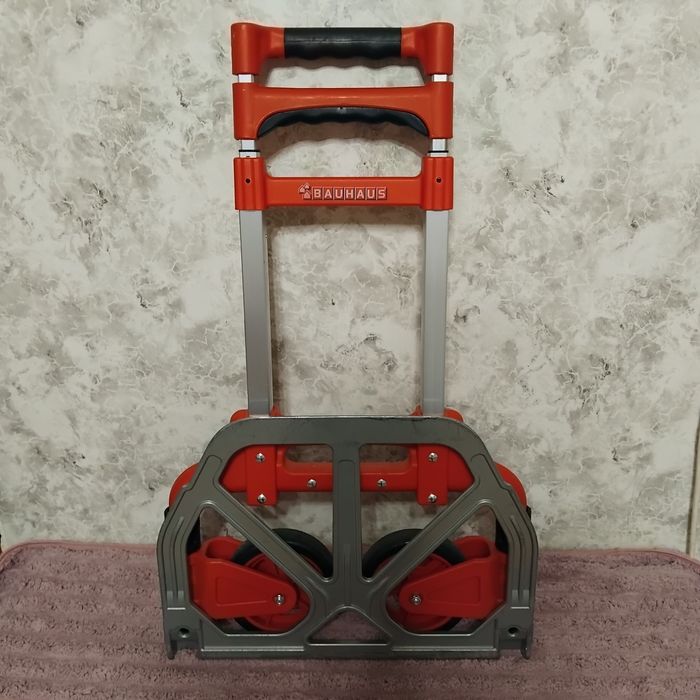 Складний ручний візок бренду Bauhaus