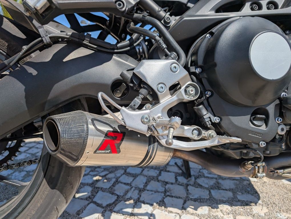 Yamaha XSR 900 como novo