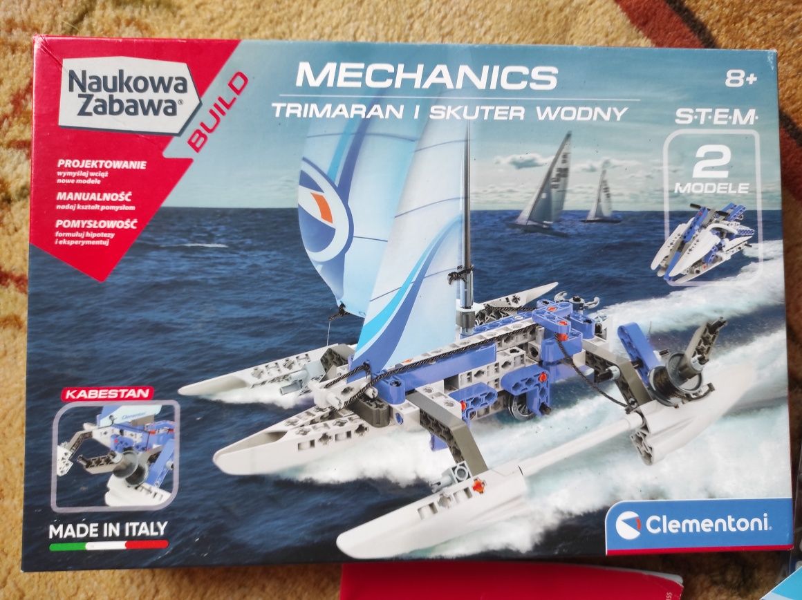 Trimaran skuter wodny mechanics naukowa zabawa klock a'la LEGO