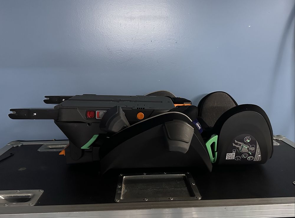 Cadeira auto Chicco I-Size com isofix