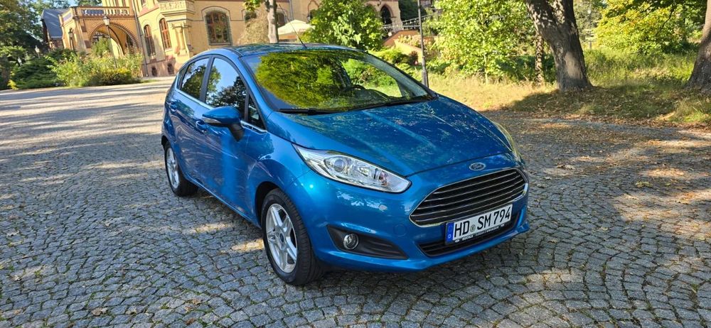 Ford Fiesta Wyróżniającą się Fiesta  led klimatronic niski przebieg