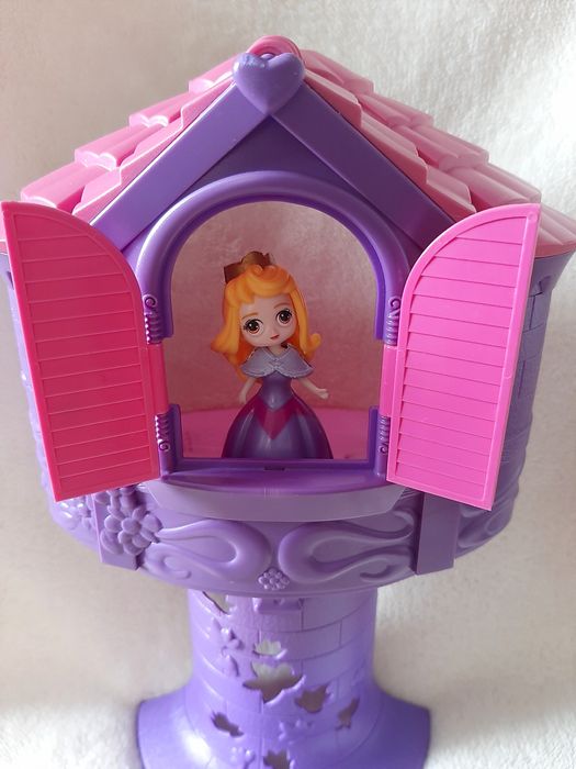 Замок принцеси. Будинок. Домик. Castle