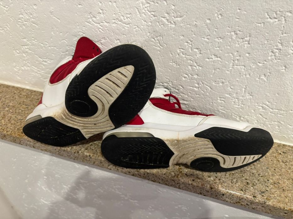 Buty JORDAN NIKE roz 39 oryginalne zadbane chłopięce