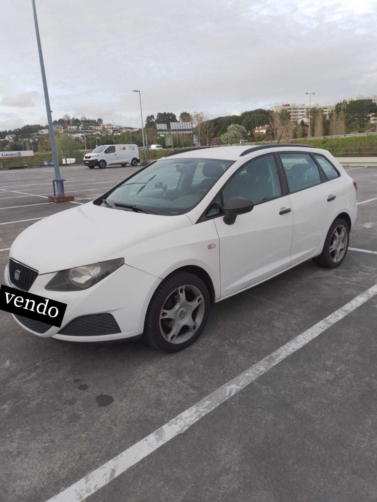 Seat Ibiza 2010 a bom preço