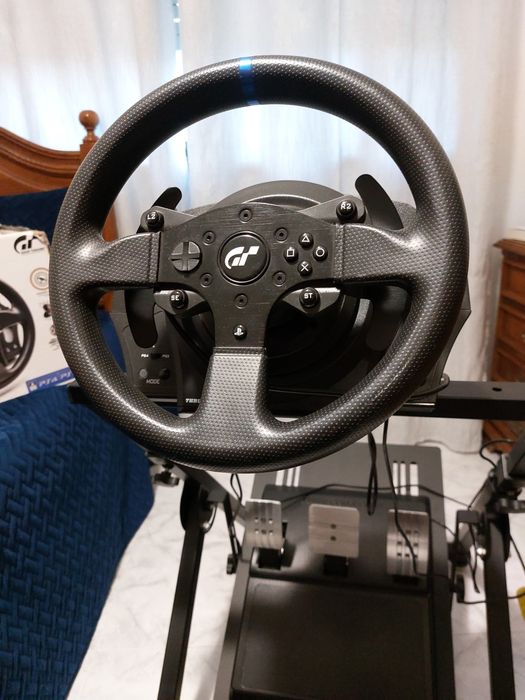 Volante Thrustmaster T300 RS GT Edition + suporte GT Omega Apex
