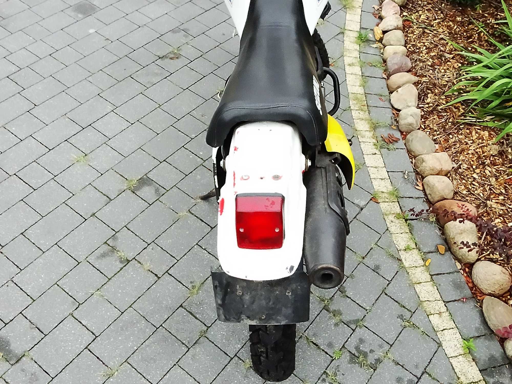 Suzuki DR600S – klasyczne duże enduro z lat 80