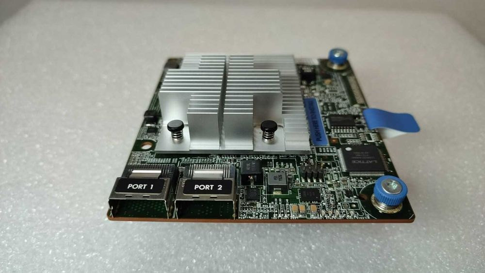 Controlador SAS HPE Smart Array E208i-A SR Gen10 12 Gb/s